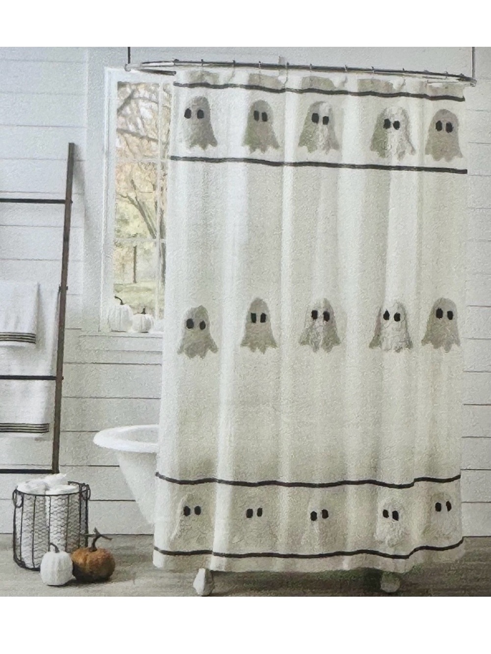 THE FARMHOUSE by Rachel Ashwell Tufted GHOST 100% Cotton Shower Curtain 72”x72”